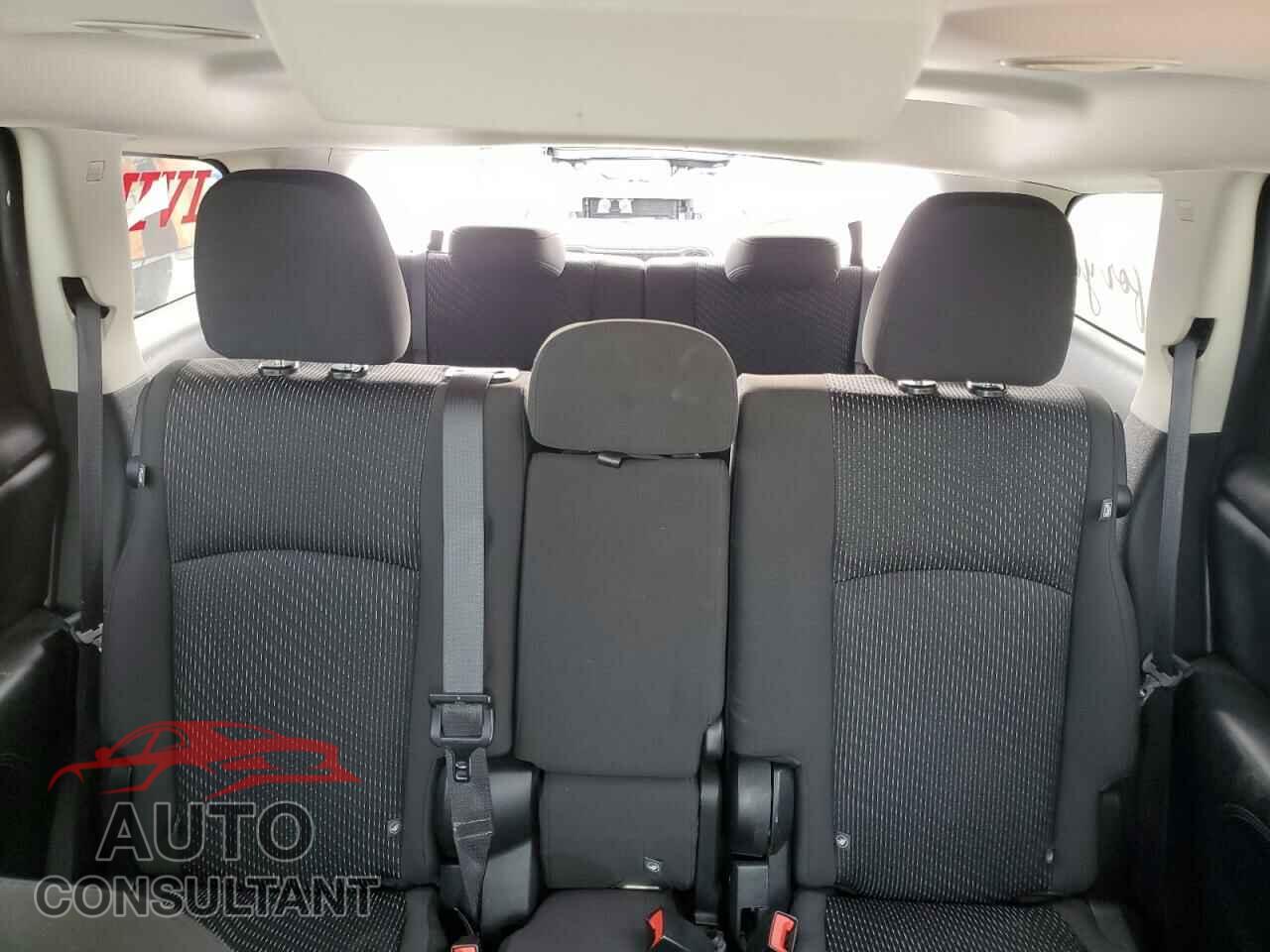 DODGE JOURNEY 2017 - 3C4PDCAB6HT675516