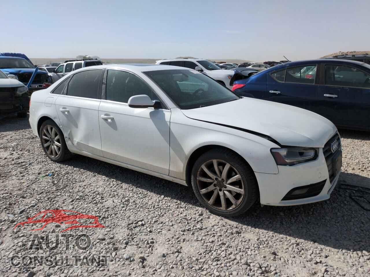AUDI A4 2013 - WAUFFAFL3DN003335