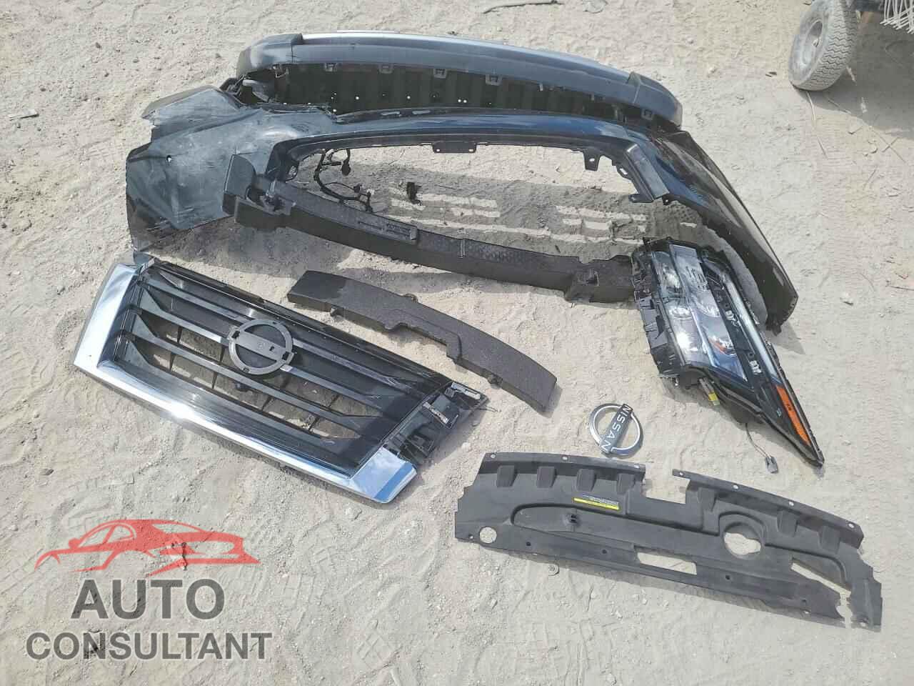 NISSAN PATHFINDER 2024 - 5N1DR3CA0RC211641