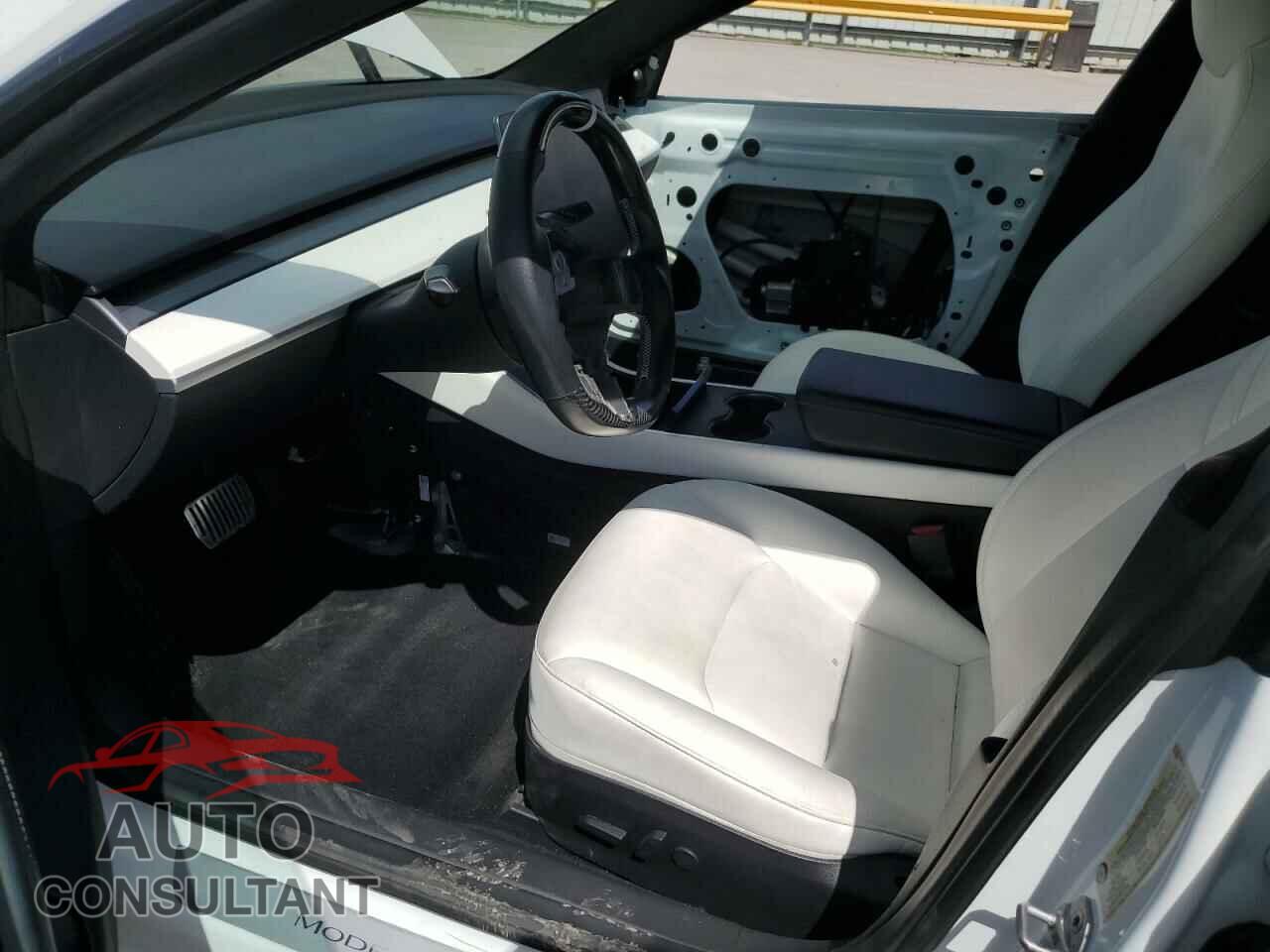TESLA MODEL 3 2018 - 5YJ3E1EB2JF101137