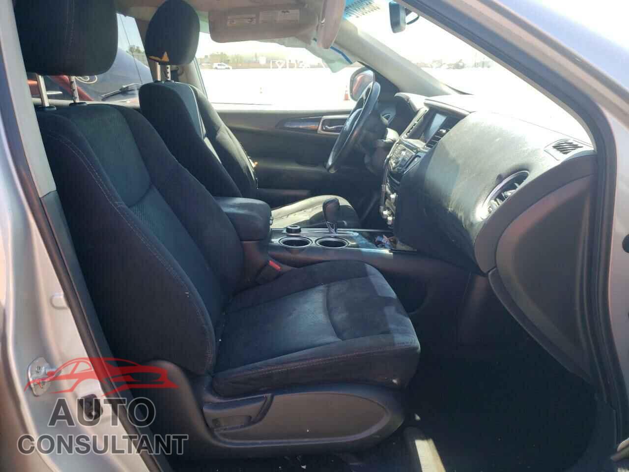 NISSAN PATHFINDER 2016 - 5N1AR2MMXGC616277