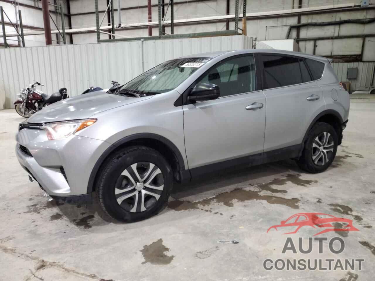 TOYOTA RAV4 2018 - 2T3BFREV6JW768742