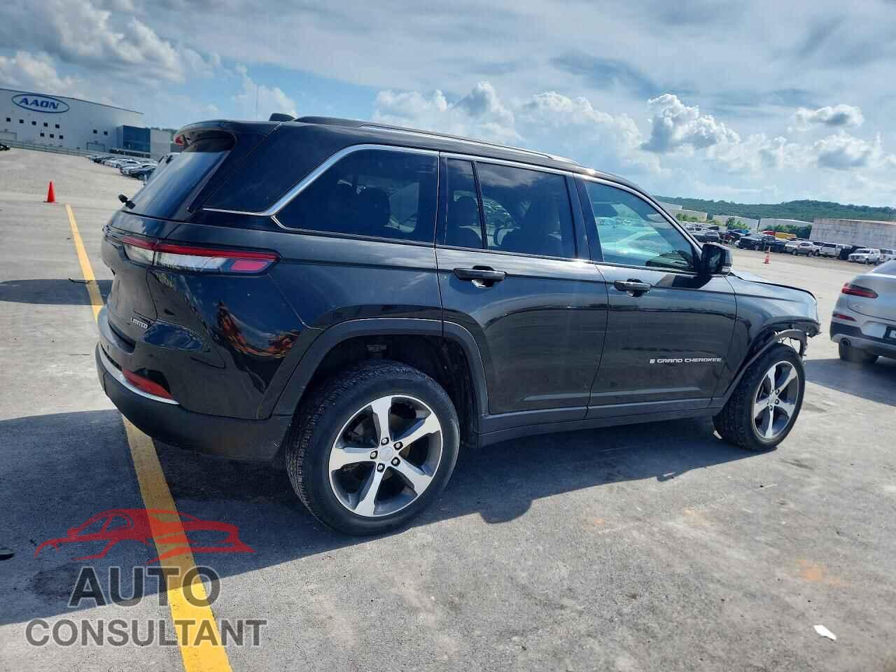 JEEP CHEROKEE 2023 - 1C4RJHBG4P8719132
