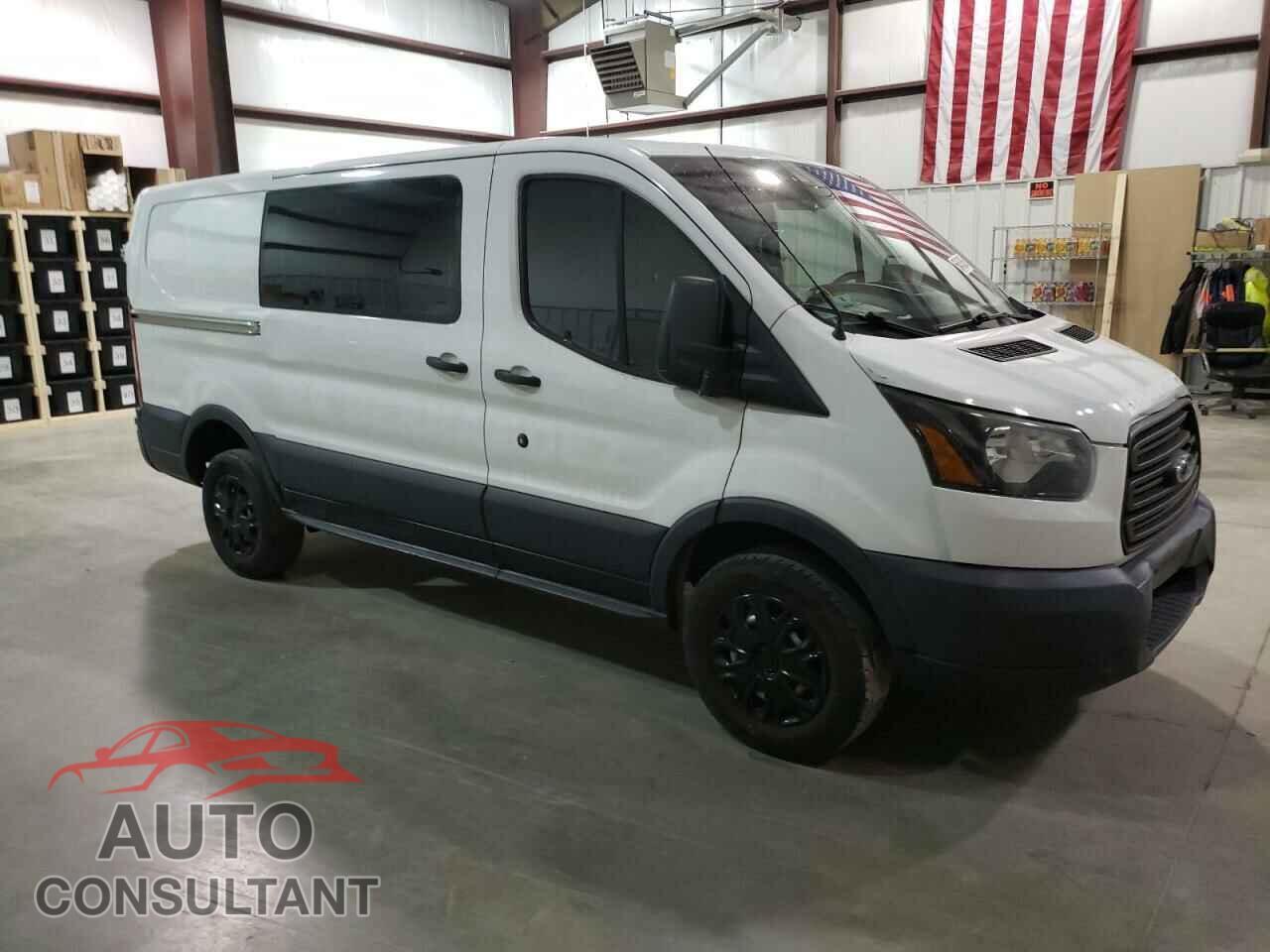 FORD TRANSIT 2015 - 1FTNR1YM7FKB03812