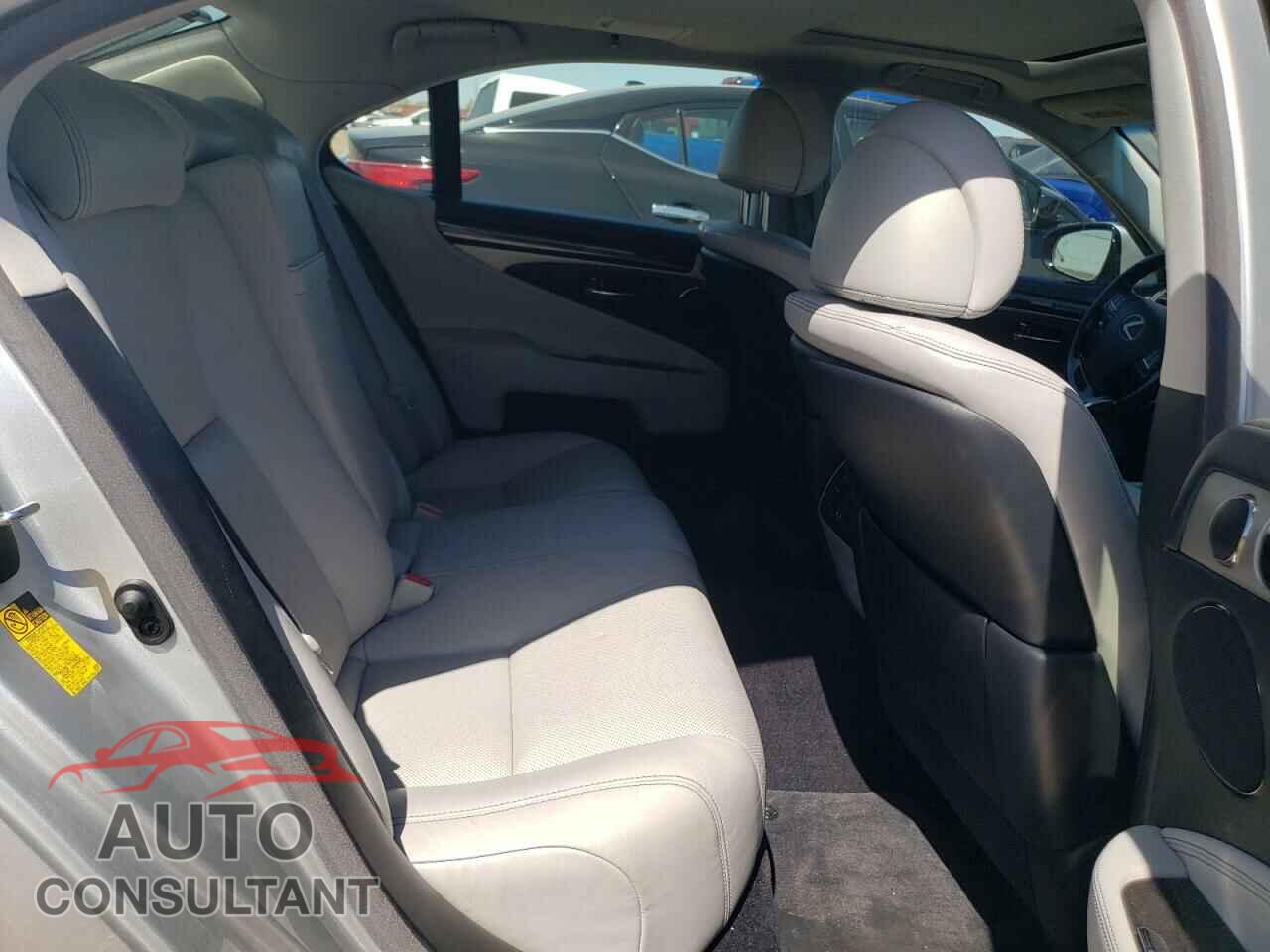 LEXUS LS460 2015 - JTHCL5EF9F5024158