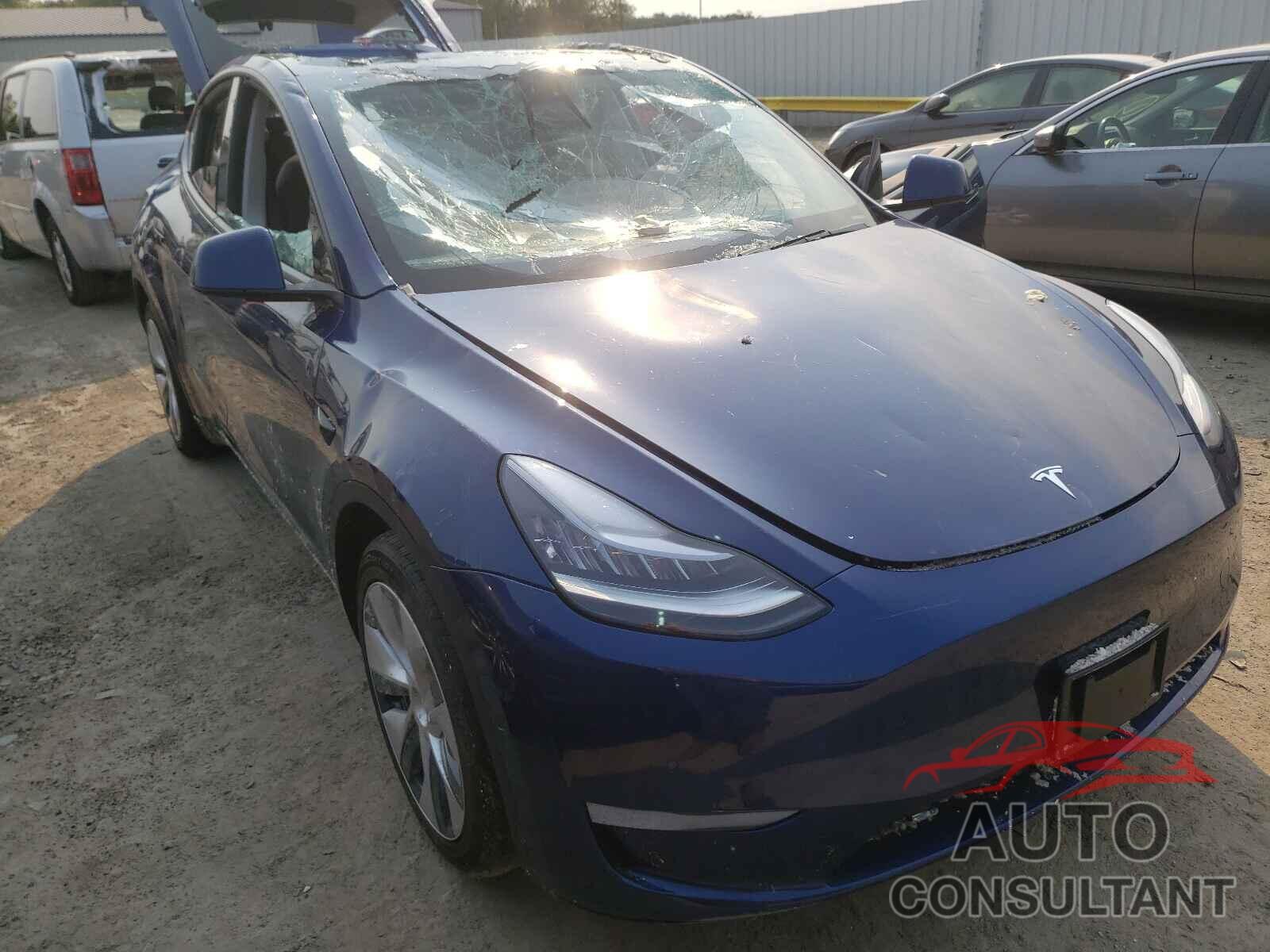 2021 MODEL Y TESLA