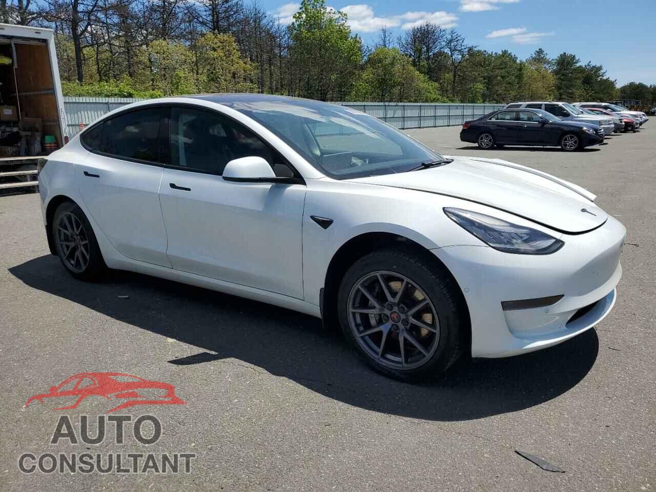 TESLA MODEL 3 2021 - 5YJ3E1EA8MF857843