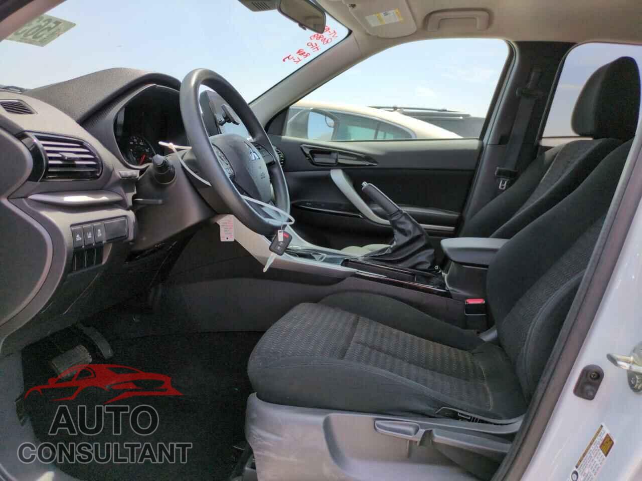 MITSUBISHI ECLIPSE 2023 - JA4ATVAA1PZ028115