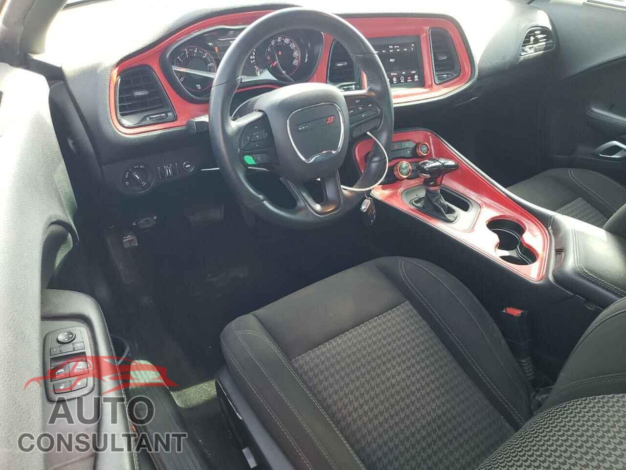 DODGE CHALLENGER 2018 - 2C3CDZAG8JH339155