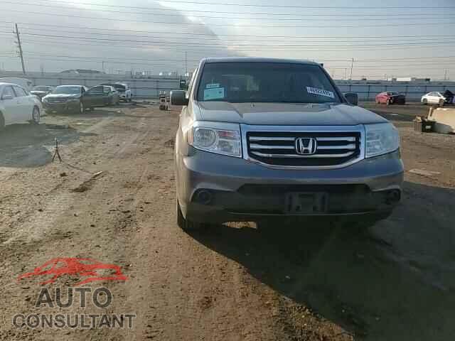 HONDA PILOT 2014 - 5FNYF4H21EB012004
