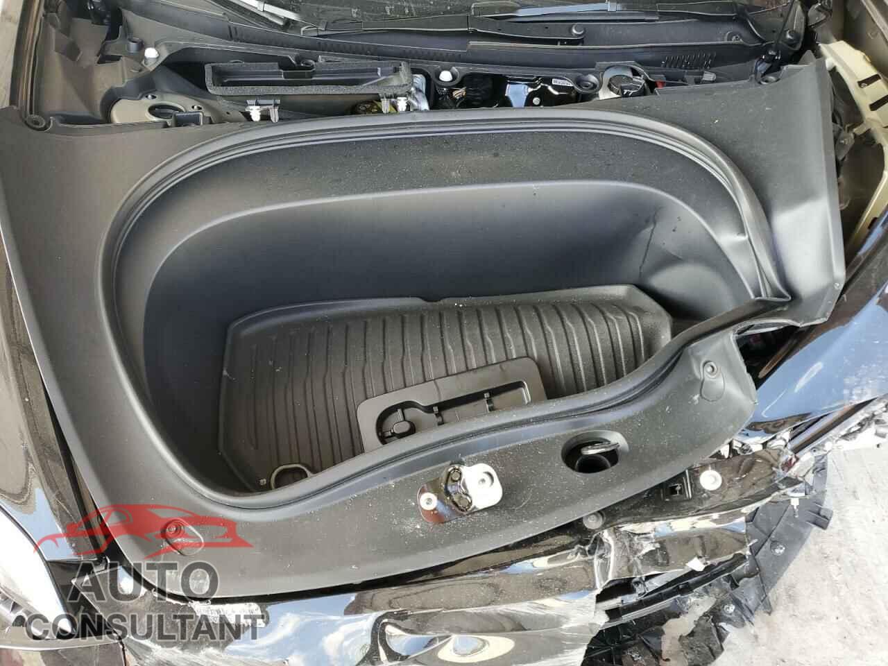TESLA MODEL 3 2025 - 5YJ3E1EA3SF942442