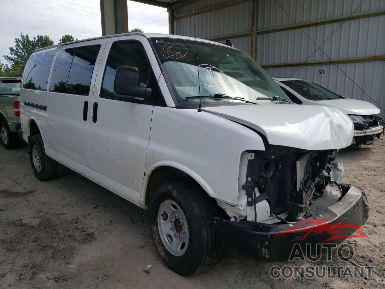 CHEVROLET EXPRESS 2017 - 1GCWGAFF0H1281794