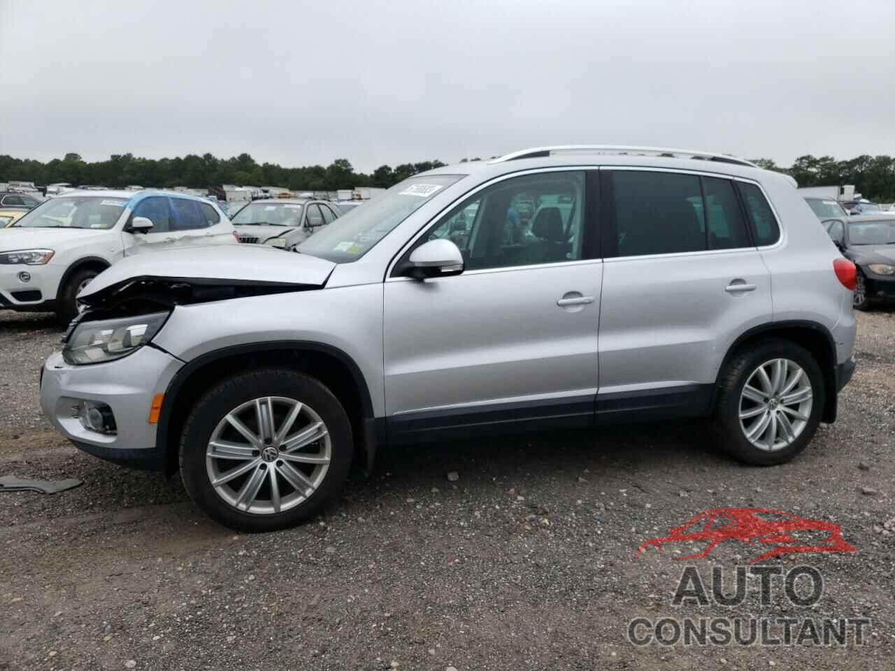 VOLKSWAGEN TIGUAN 2016 - WVGBV7AX6GW536226