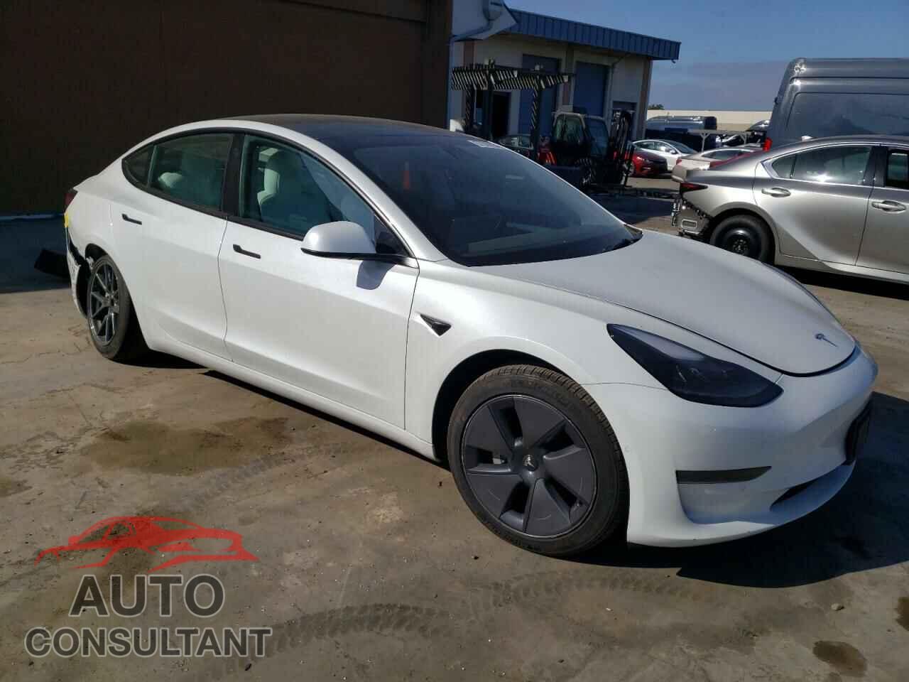 TESLA MODEL 3 2022 - 5YJ3E1EA1NF121697