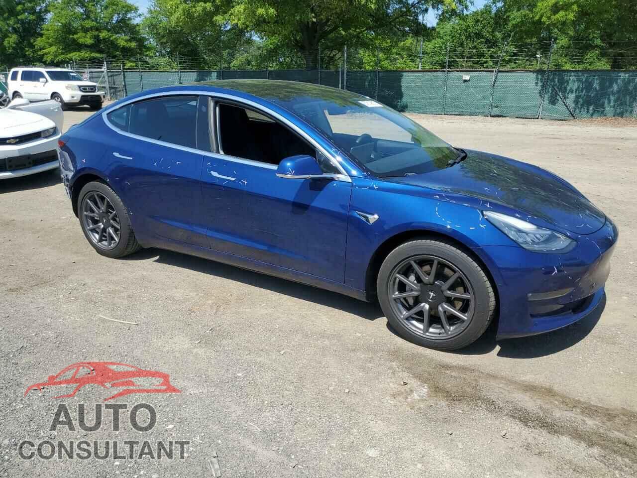 TESLA MODEL 3 2020 - 5YJ3E1ECXLF586560