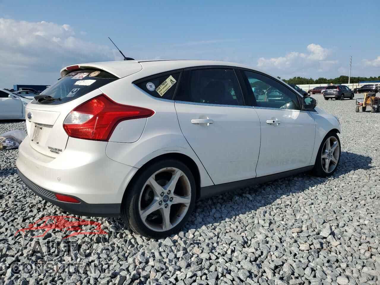 FORD FOCUS 2012 - 1FAHP3N25CL472648