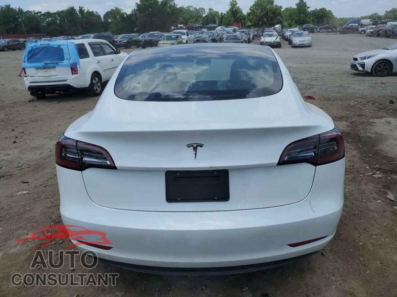 TESLA MODEL 3 2023 - 5YJ3E1EA6PF498108