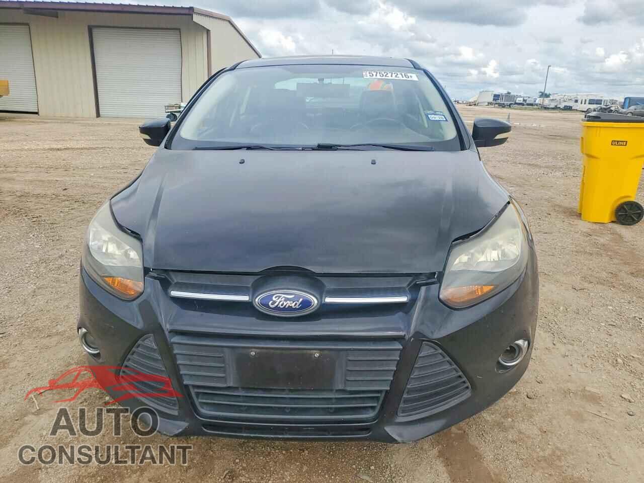 FORD FOCUS 2013 - 1FADP3F28DL308552