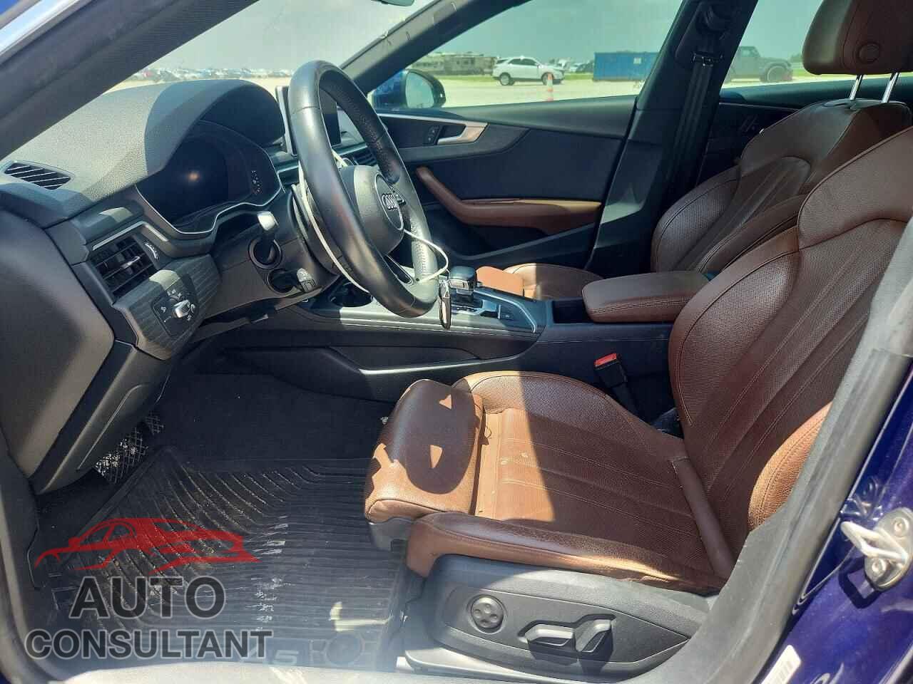 AUDI A5 2018 - WAUENCF58JA117216