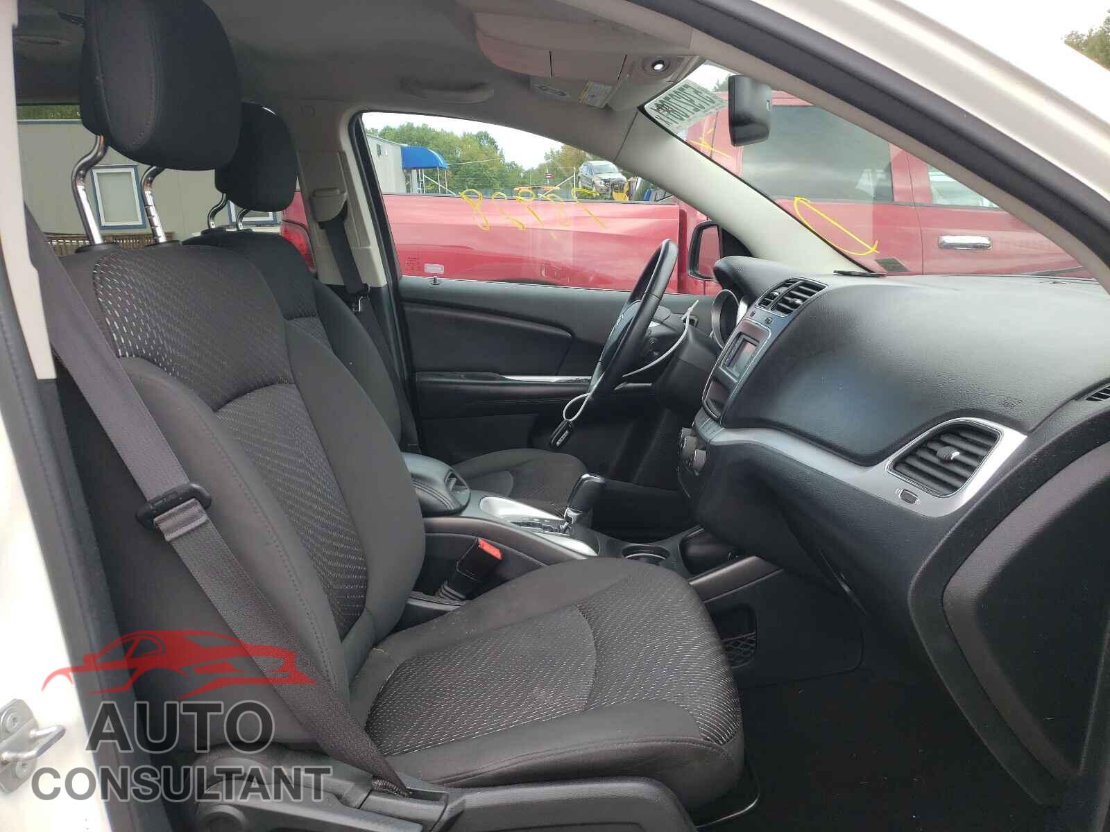 DODGE JOURNEY 2017 - 3C4PDDGG7HT541025