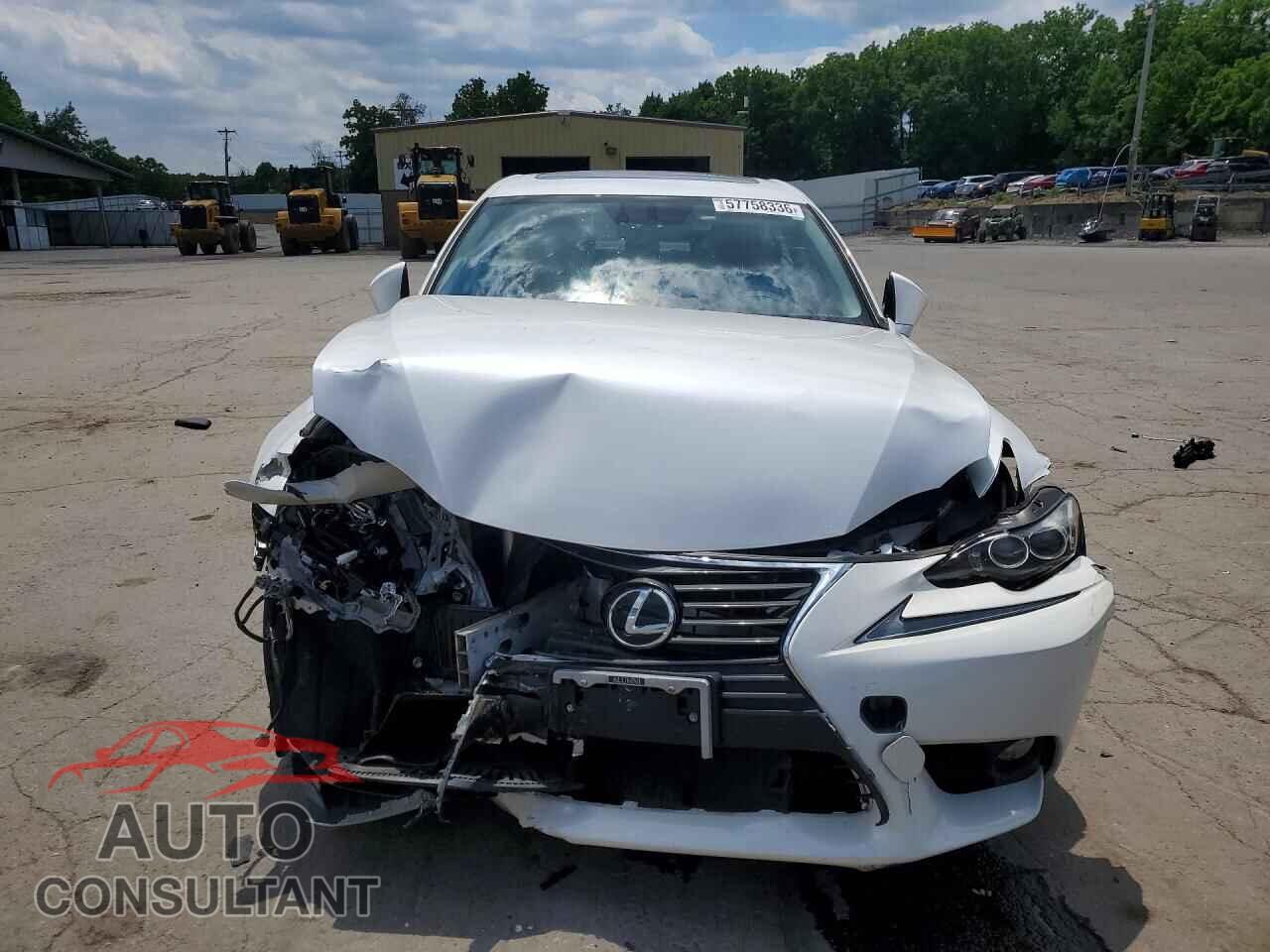 LEXUS IS 2014 - JTHCF1D25E5002087