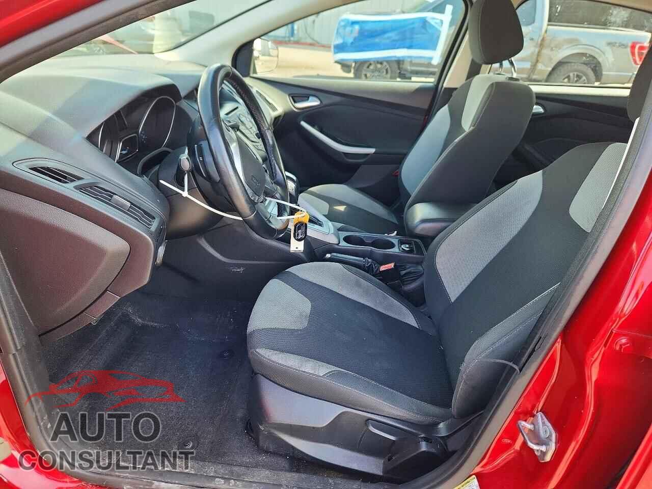 FORD FOCUS 2012 - 1FAHP3K27CL226141