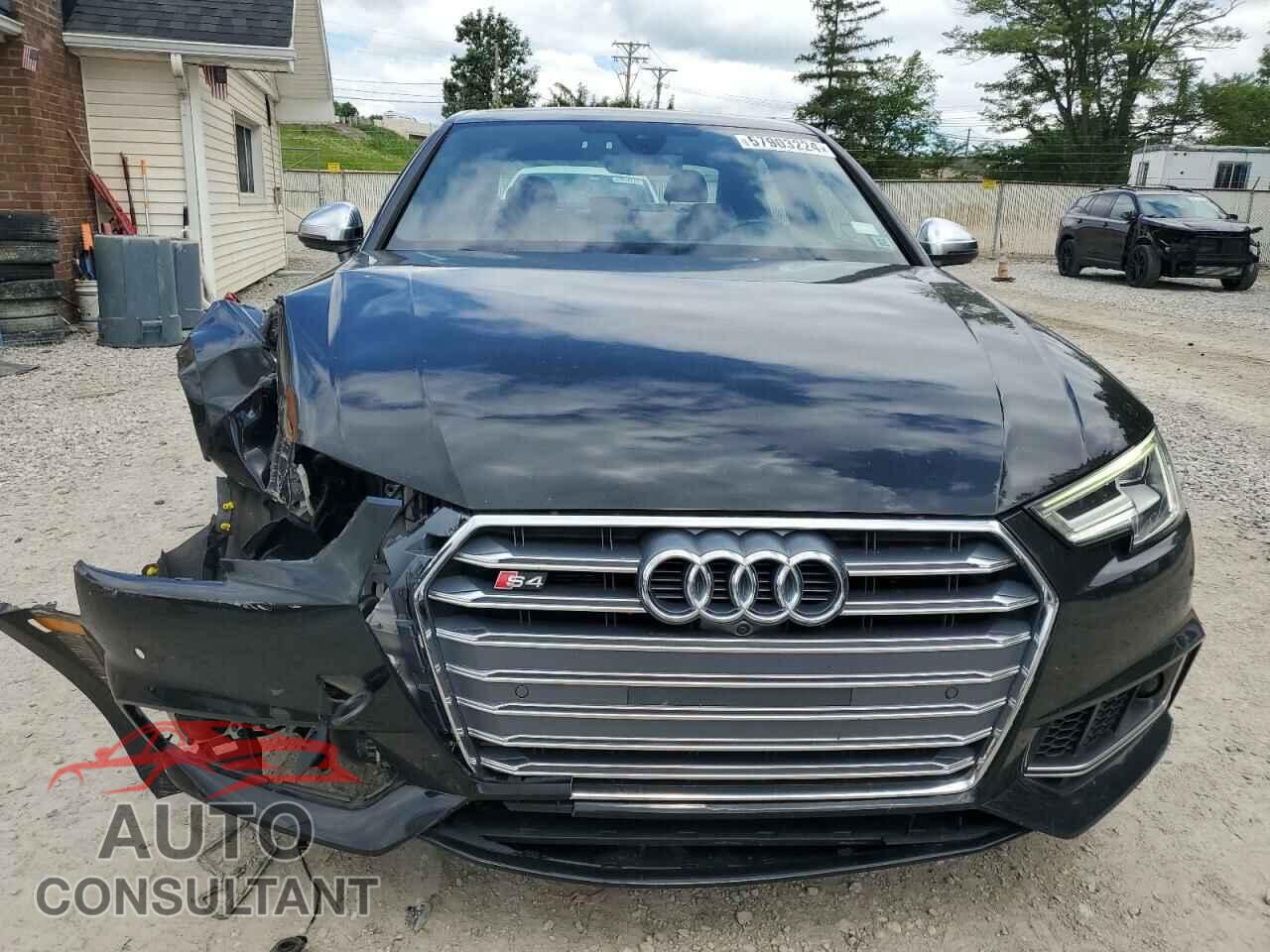 AUDI S4/RS4 2018 - WAUC4AF49JA001755