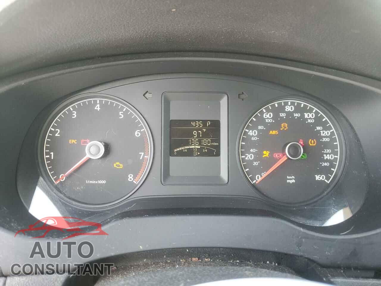 VOLKSWAGEN JETTA 2013 - 3VW2K7AJ1DM317871