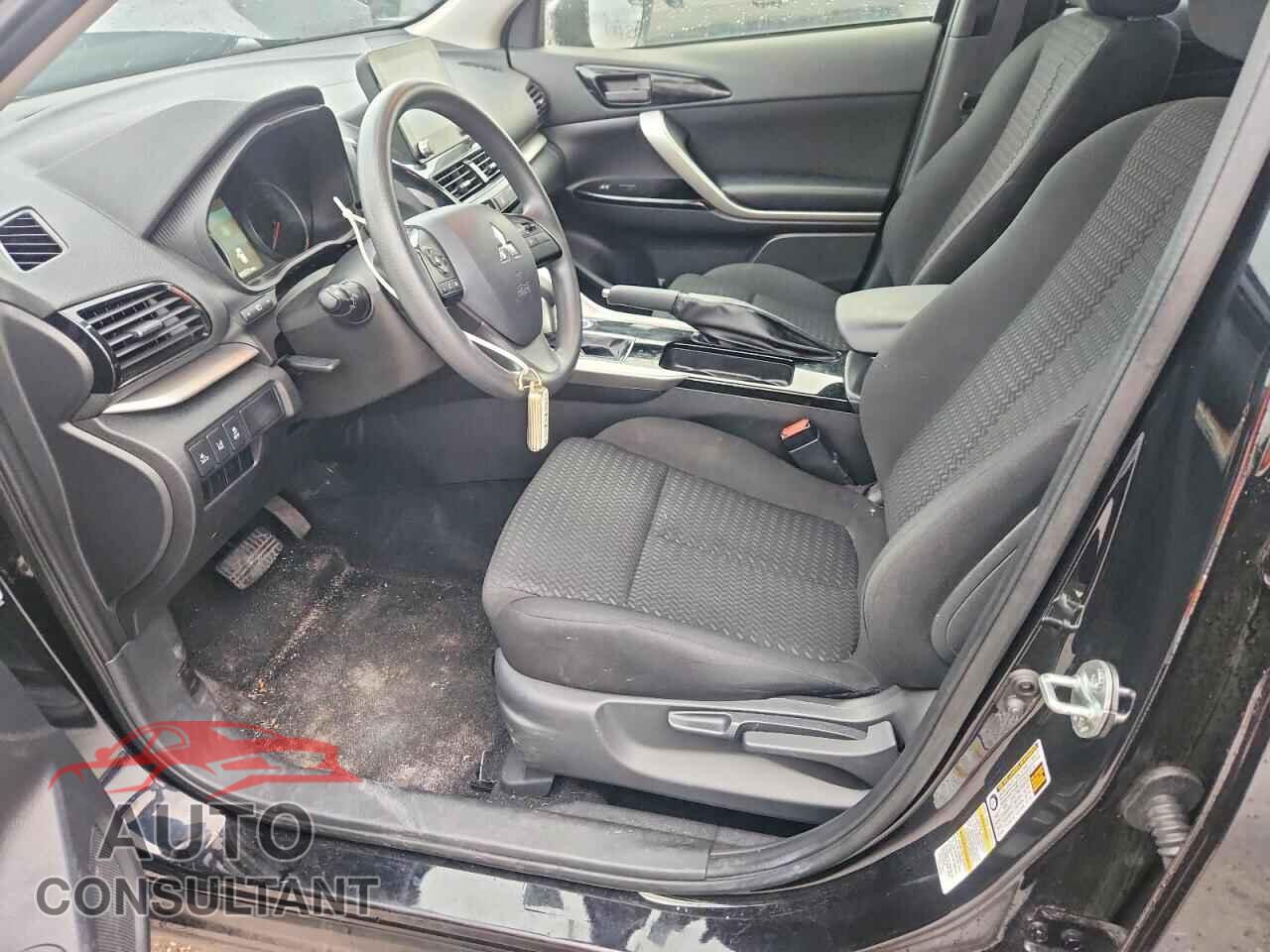 MITSUBISHI ECLIPSE 2024 - JA4ATVAA7RZ048114