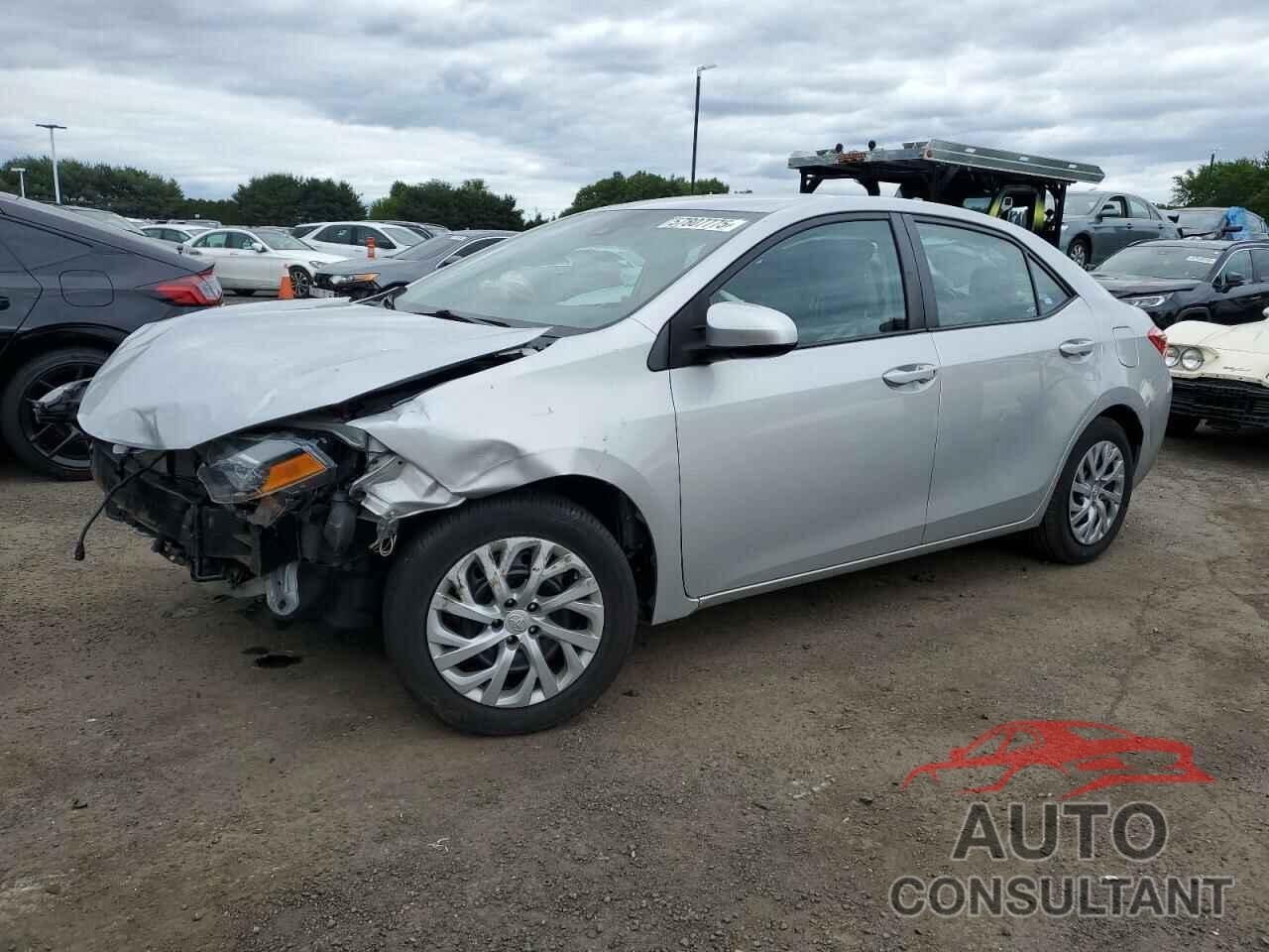TOYOTA COROLLA 2018 - 2T1BURHE4JC020325