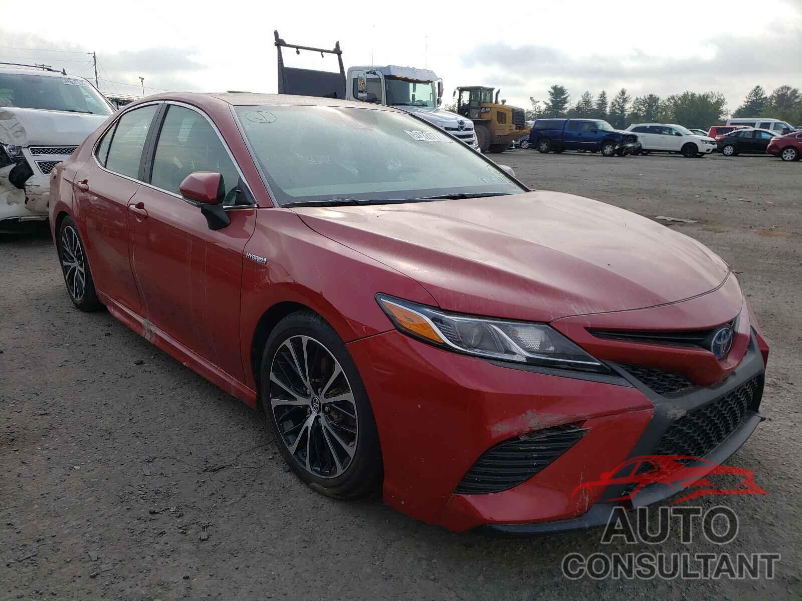 TOYOTA CAMRY 2019 - 4T1B21HKXKU012131