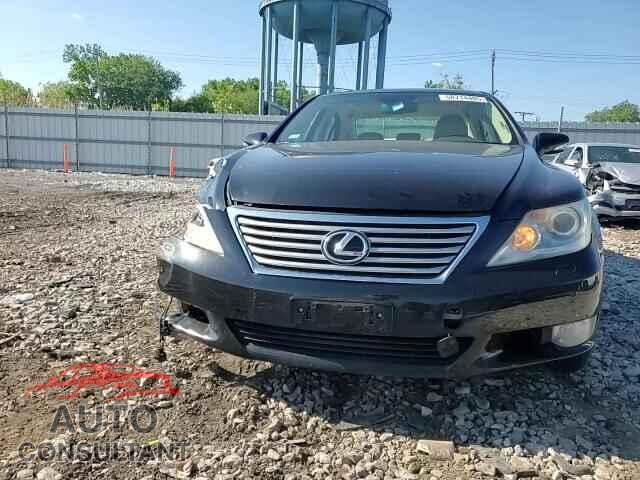 LEXUS LS460 2011 - JTHCL5EF8B5011265