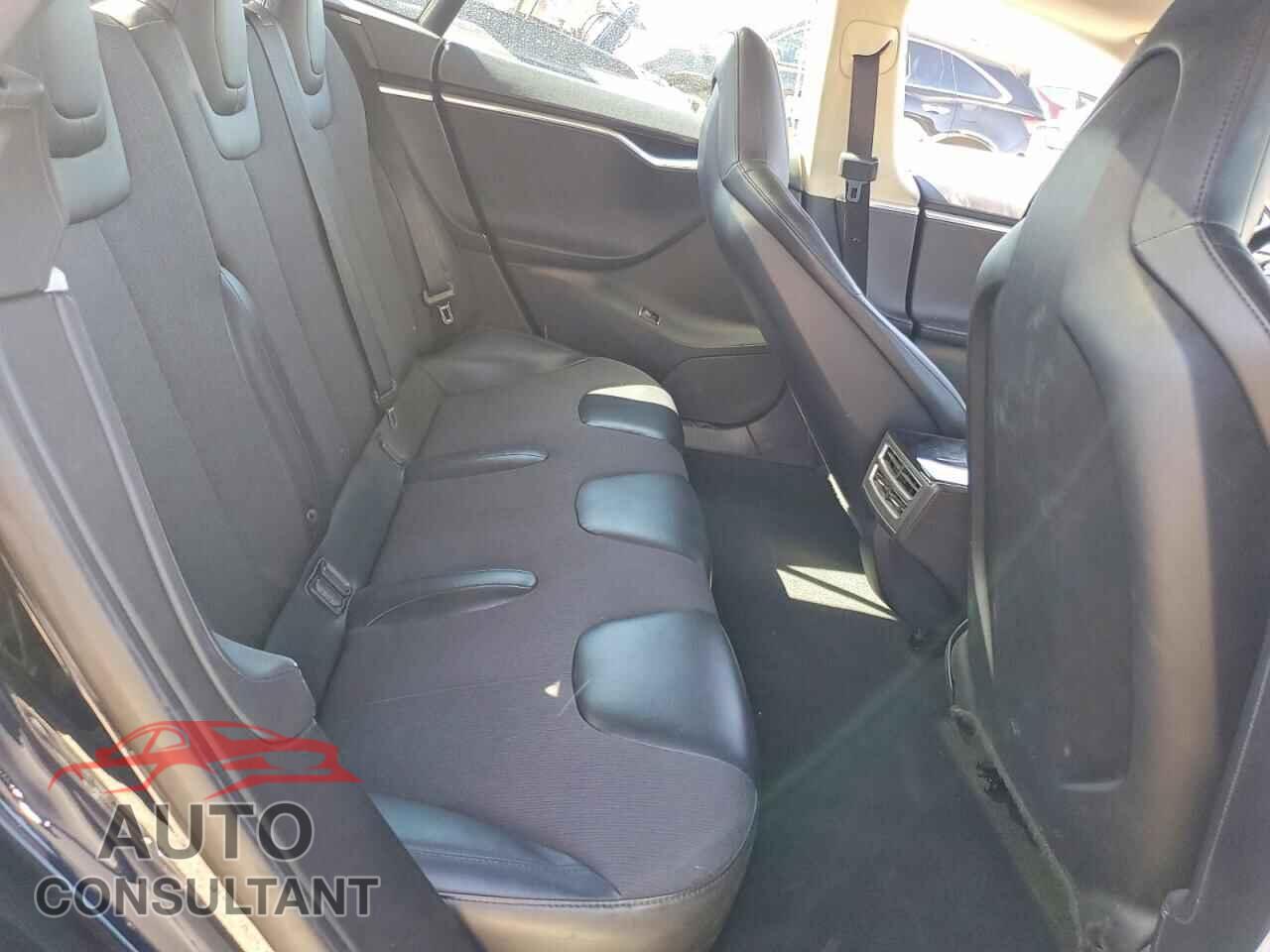 TESLA MODEL S 2013 - 5YJSA1AC7DFP10217