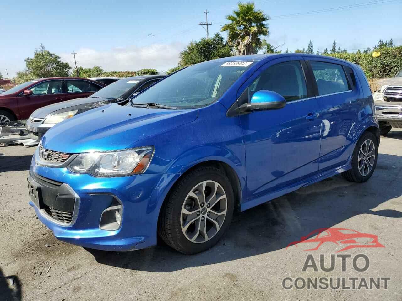 CHEVROLET SONIC 2018 - 1G1JD6SG6J4116229