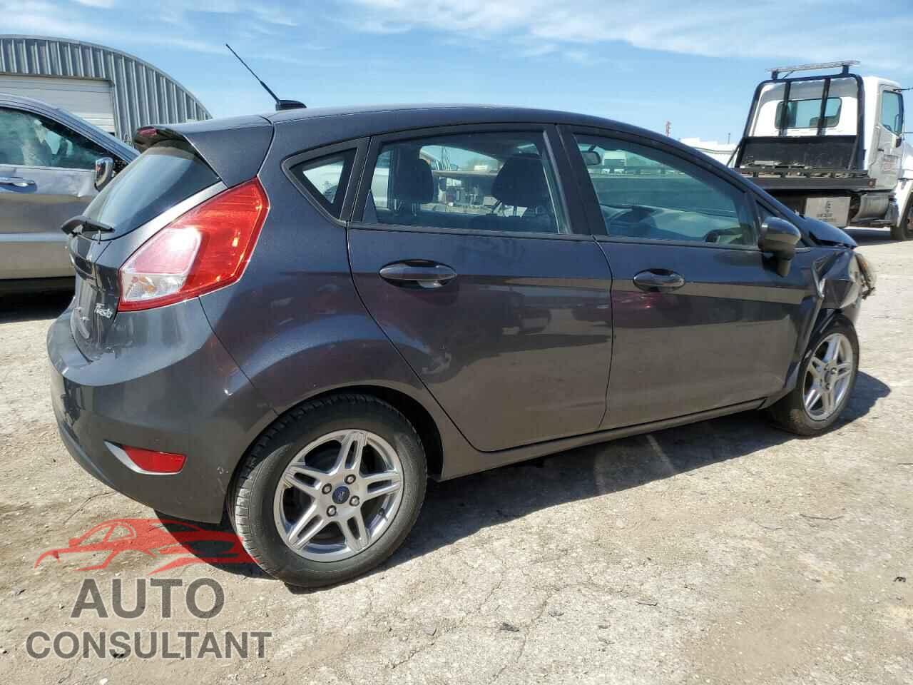FORD FIESTA 2017 - 3FADP4EJ9HM131982