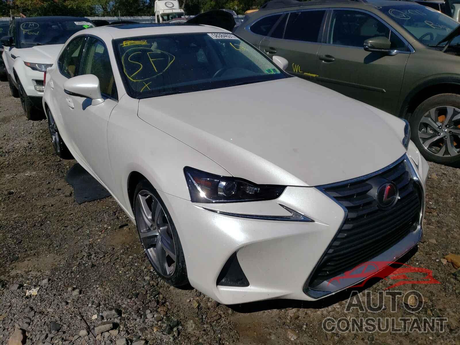 LEXUS IS 2018 - JTHC81D22J5028215