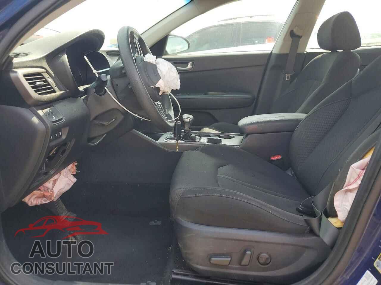 KIA OPTIMA 2018 - 5XXGT4L31JG217575