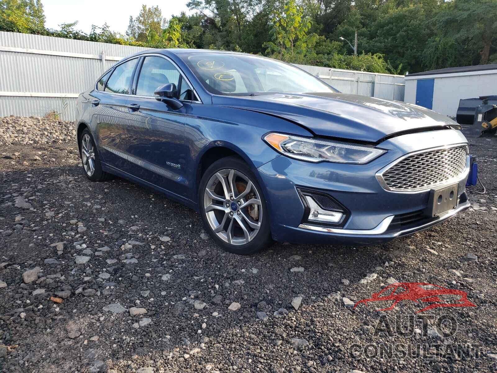 FORD FUSION 2019 - 3FA6P0RU8KR118916