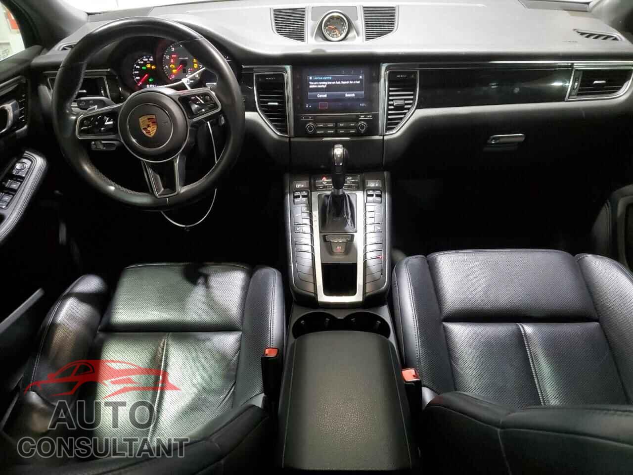 PORSCHE MACAN 2017 - WP1AB2A51HLB20001