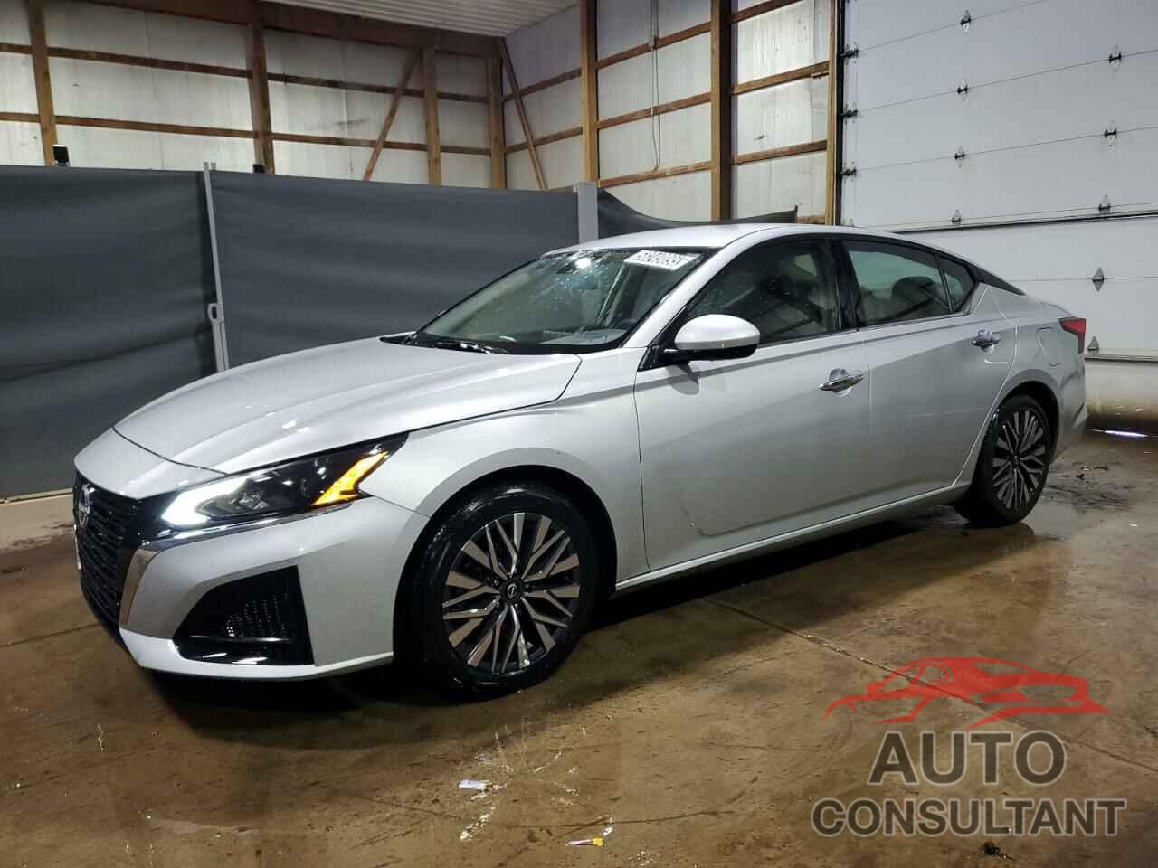 NISSAN ALTIMA 2023 - 1N4BL4DV3PN340257