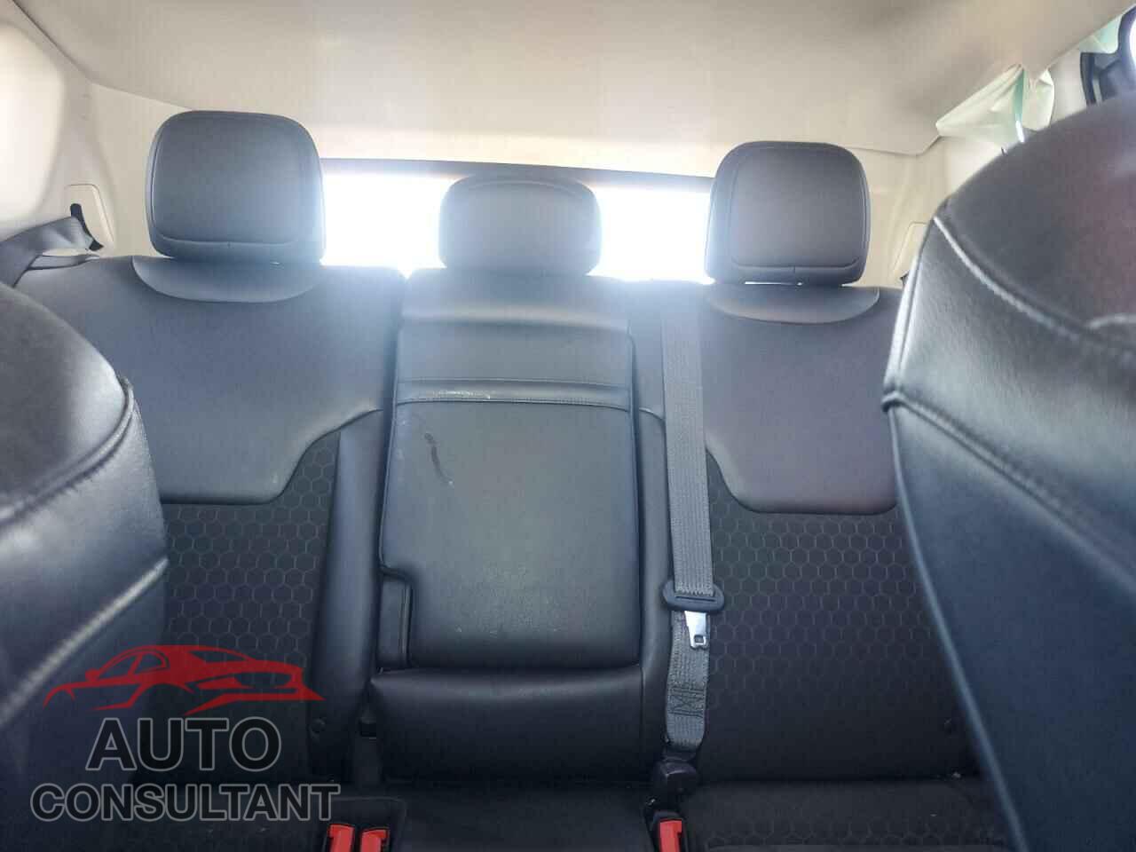 JEEP COMPASS 2018 - 3C4NJDBB4JT314151