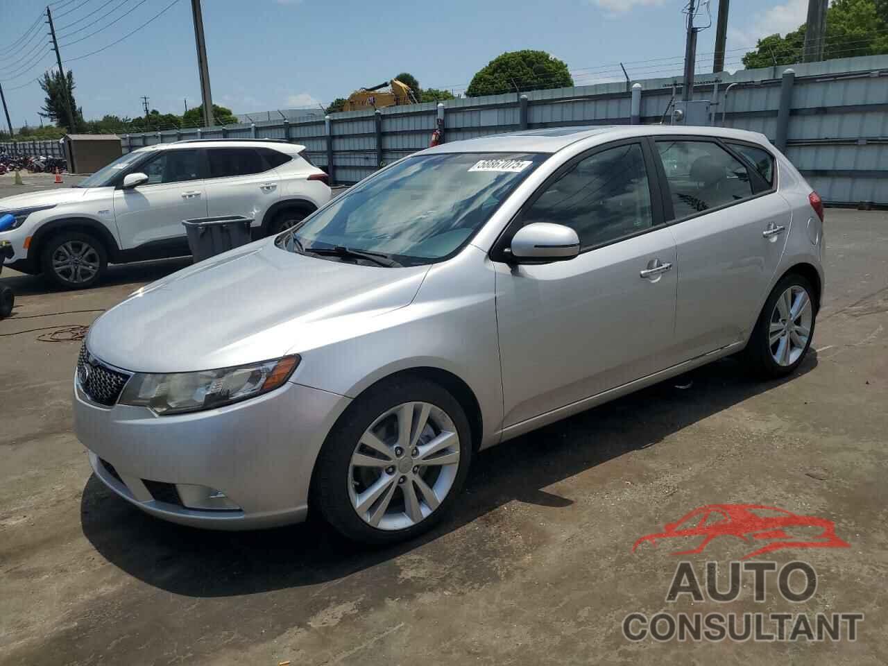 KIA FORTE 2012 - KNAFW5A38C5542272