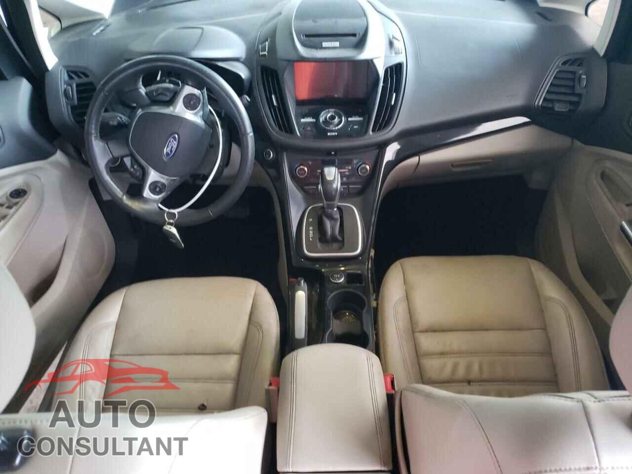 FORD CMAX 2017 - 1FADP5DU7HL112379
