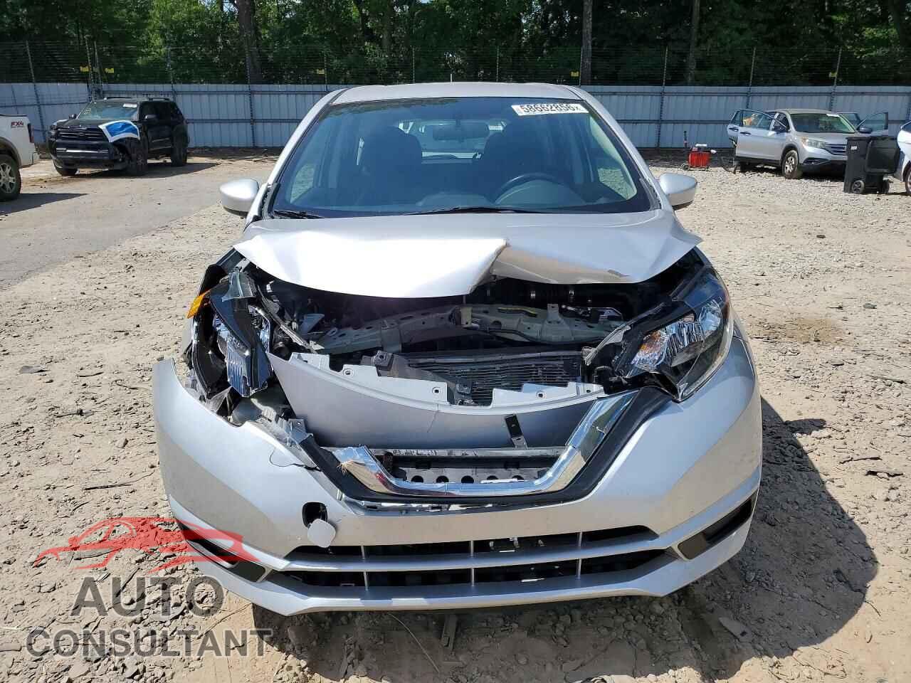 NISSAN VERSA 2017 - 3N1CE2CP3HL365695