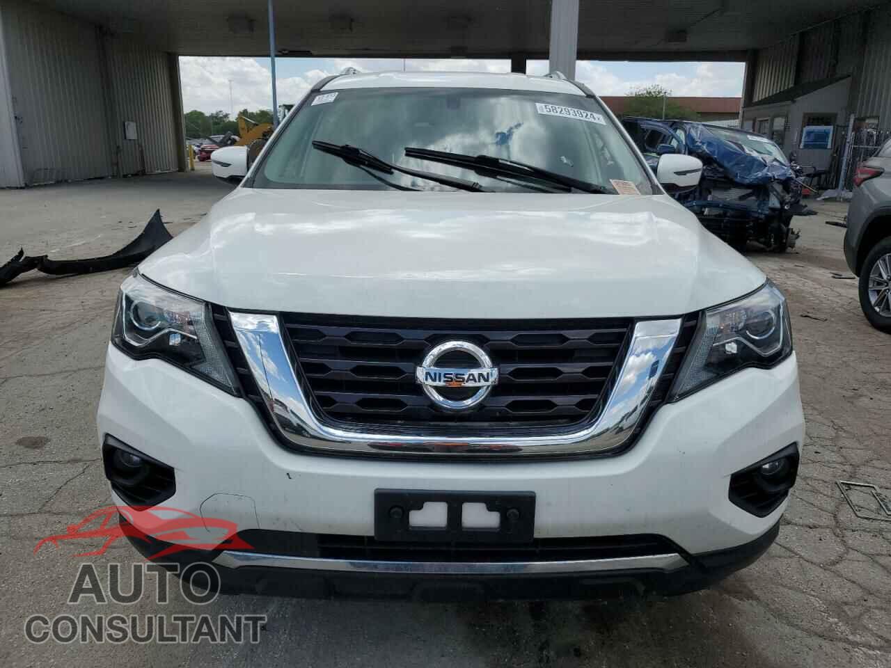 NISSAN PATHFINDER 2017 - 5N1DR2MM4HC684444