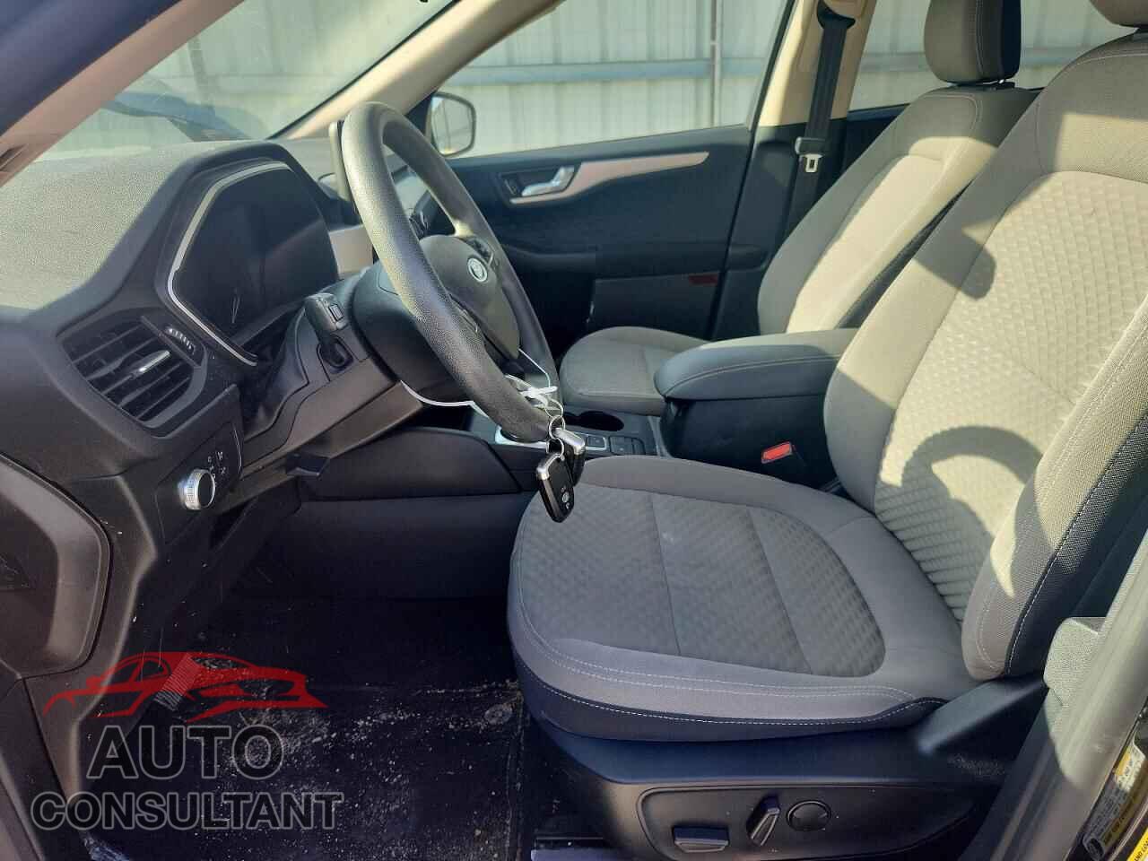 FORD ESCAPE 2020 - 1FMCU9G64LUA82257