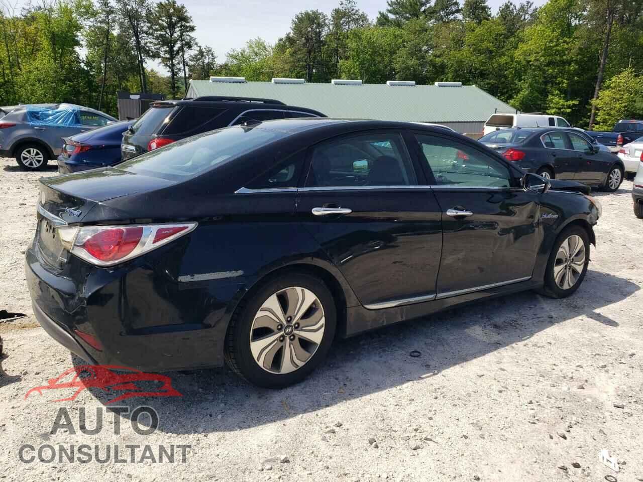 HYUNDAI SONATA 2014 - KMHEC4A45EA110643