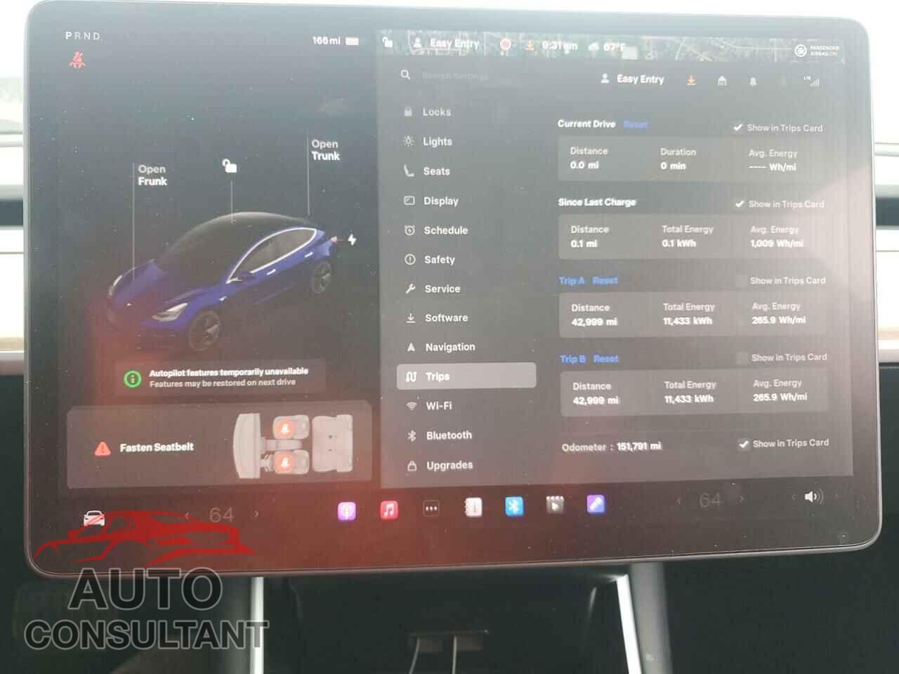 TESLA MODEL 3 2018 - 5YJ3E1EB8JF151010