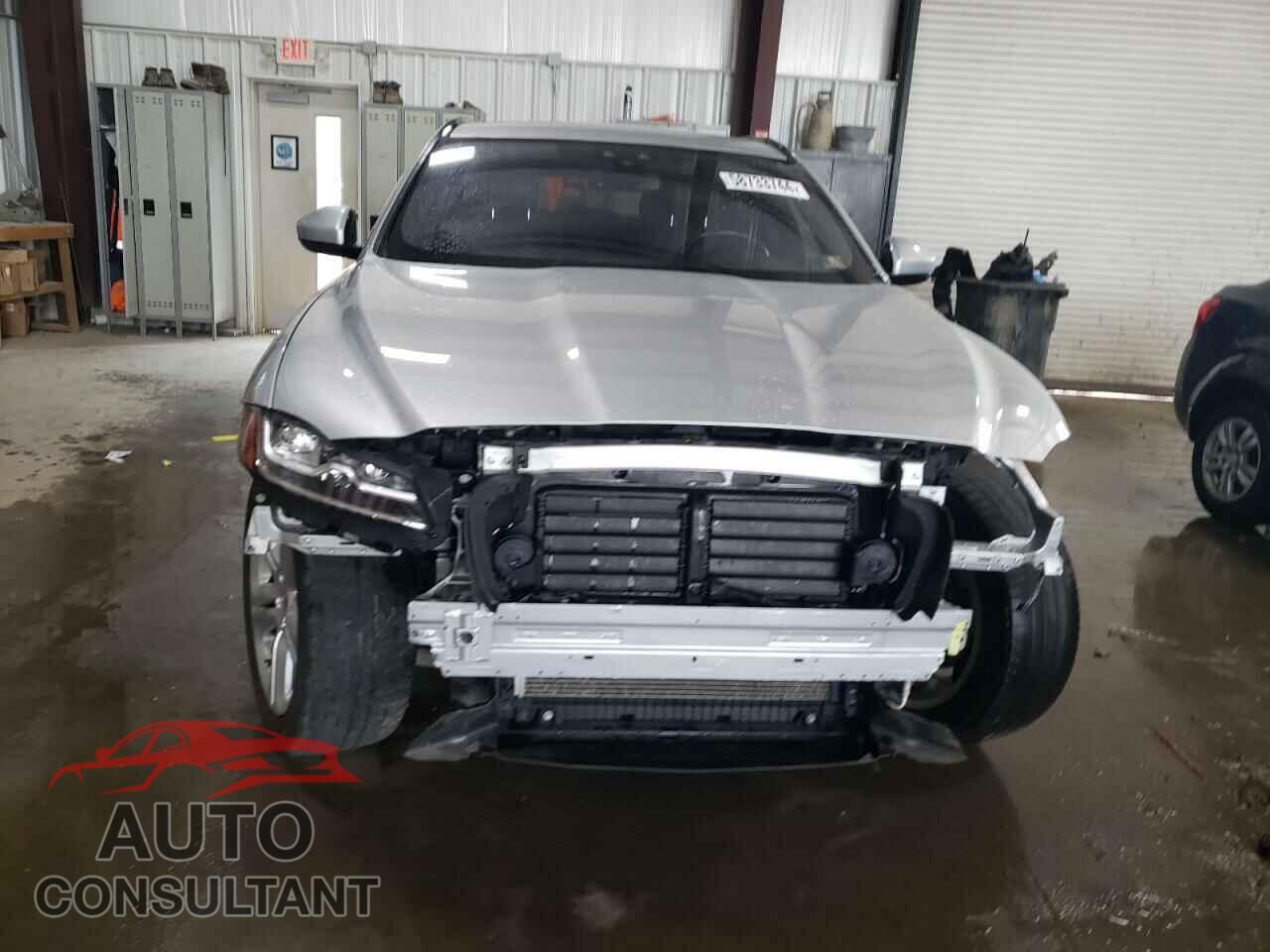 JAGUAR F-PACE 2017 - SADCL2BV2HA092280