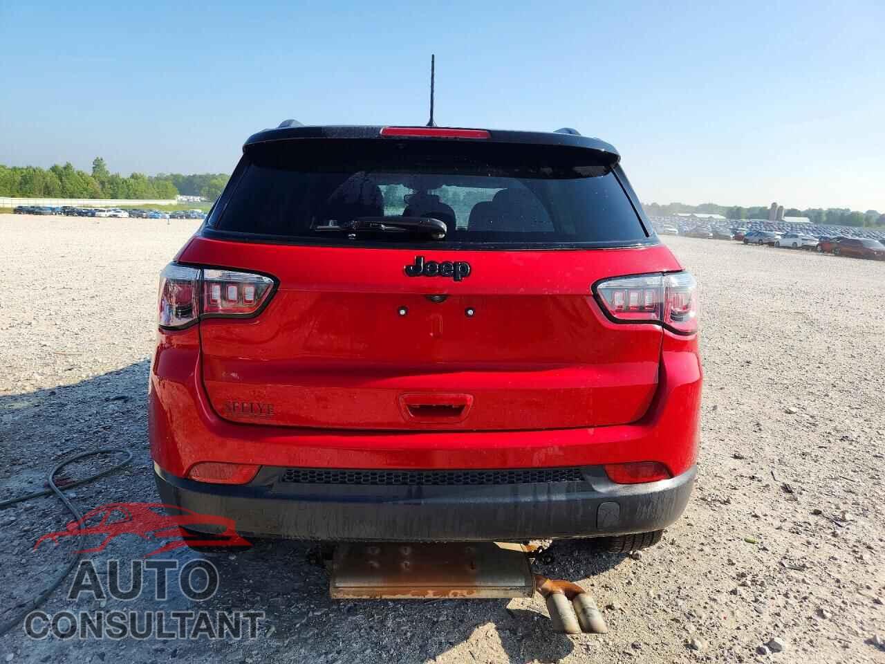 JEEP COMPASS 2018 - 3C4NJCBB6JT300357